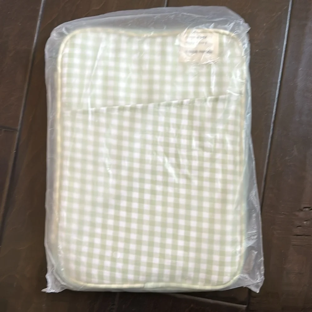 NEW 11 inch Cute Puffy Laptop Sleeve Carrying Laptop Bag Cover
